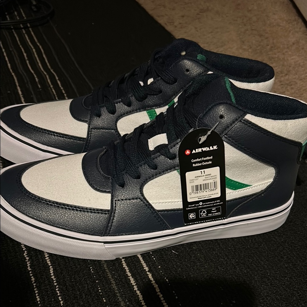 Airwalk Blue and White Sneakers Classic Skate Design